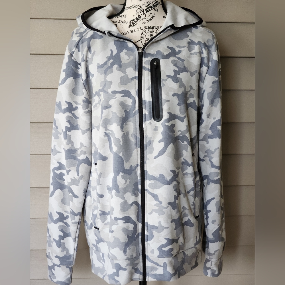 Zelos endurance fleece Jacket sz M